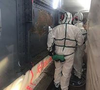 eliminaci&oacute;n del revestimiento del raspador de aguja