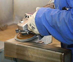 grind corner weld